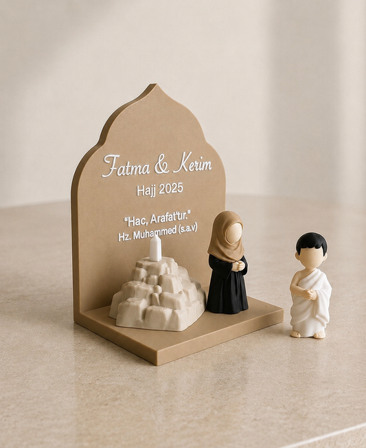 Cadeau Hajj Personnalisable | Couple en Ihram & Mont Arafat | Souvenir de Pèlerinage